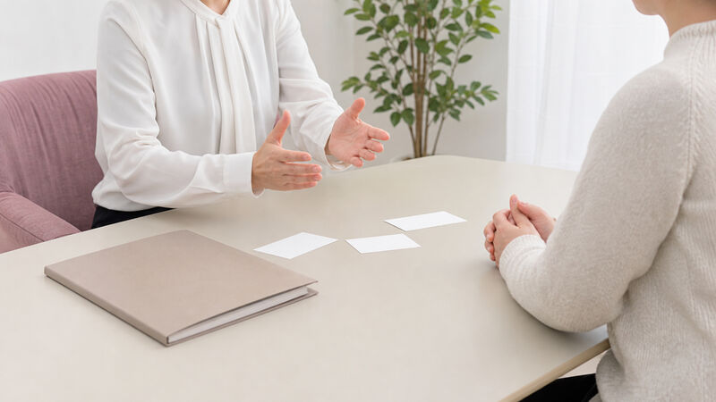 相談先の説明と役割を確認する